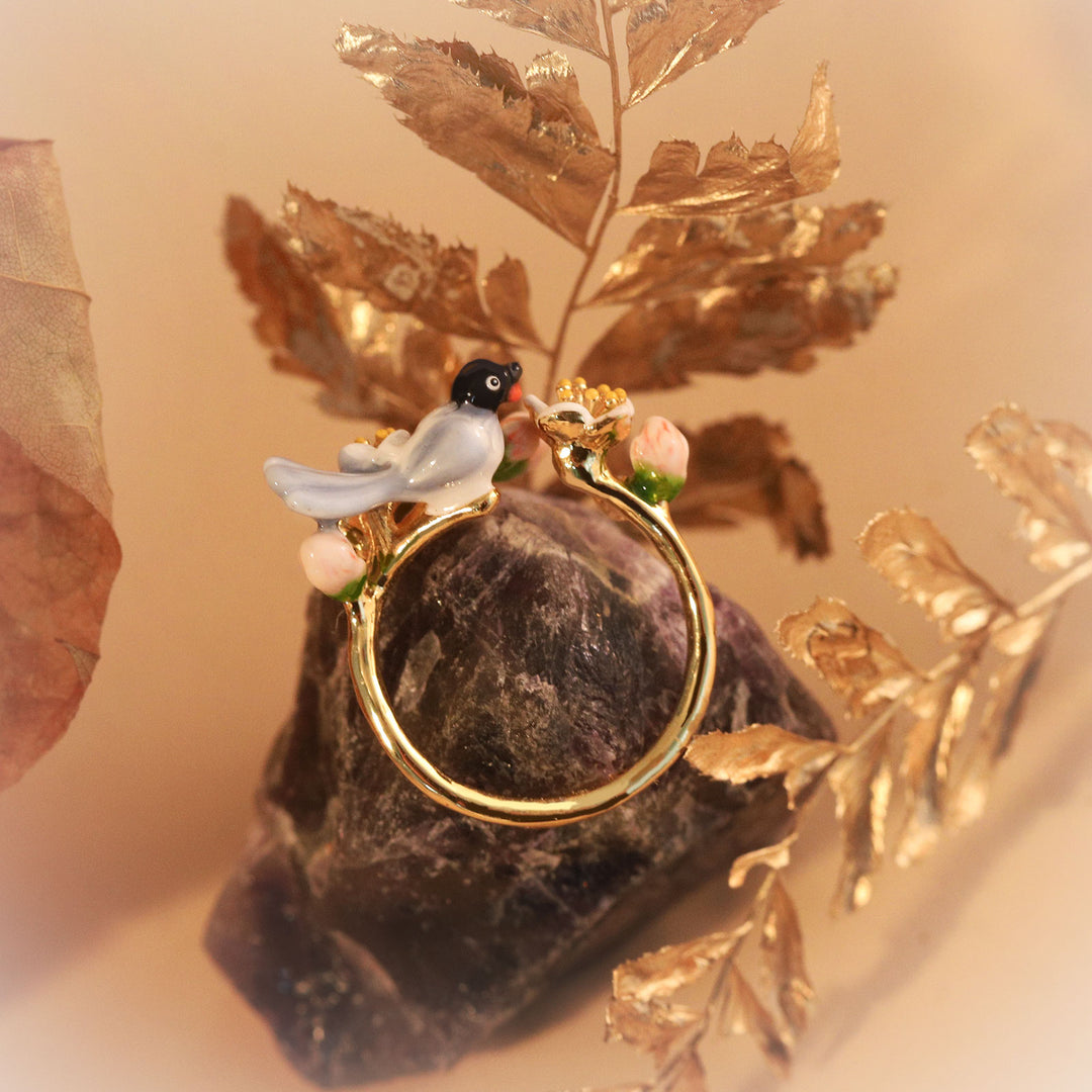Magpie & Flower Ring