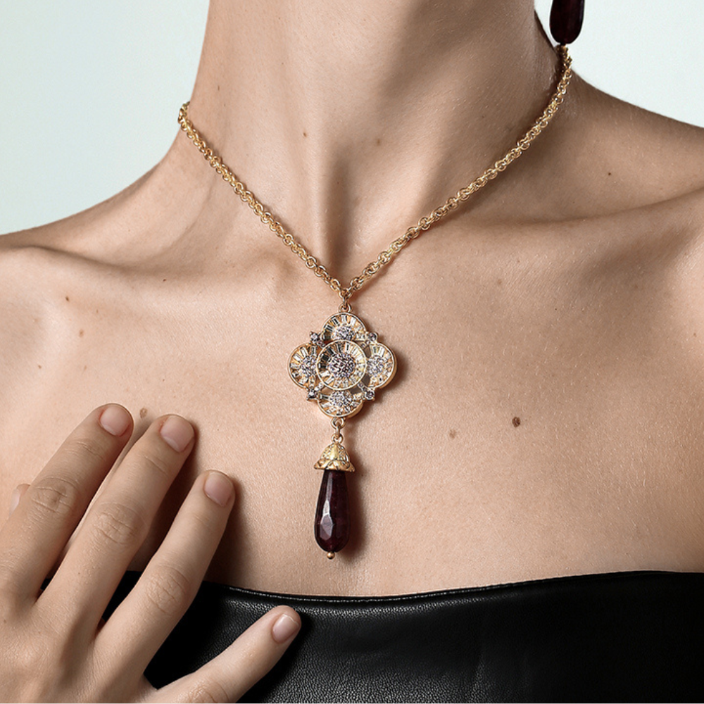 Vintage Radiant Clover Drop Necklace