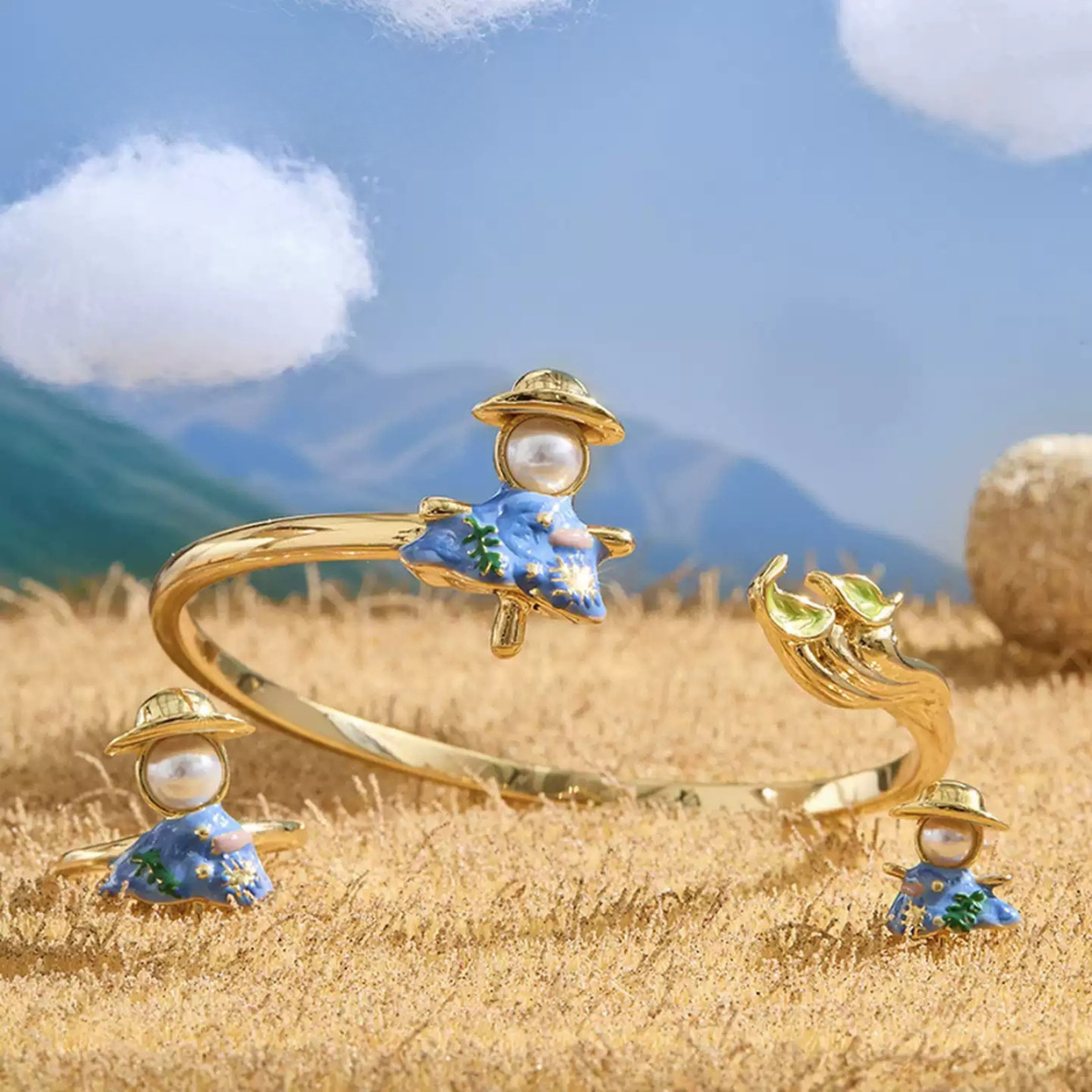 Scarecrow Cuff Bracelet