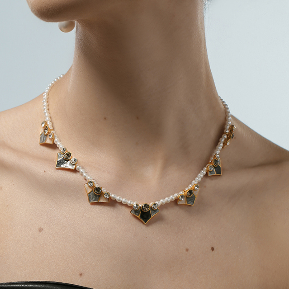 Vintage Petal Pearl Necklace