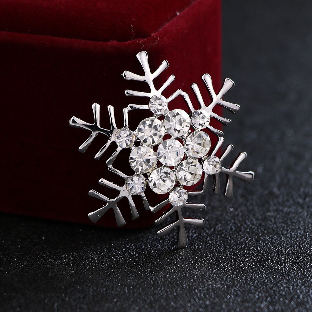 Snowflake Brooch