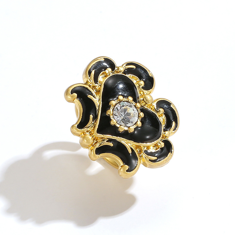 Vintage Noir Ring