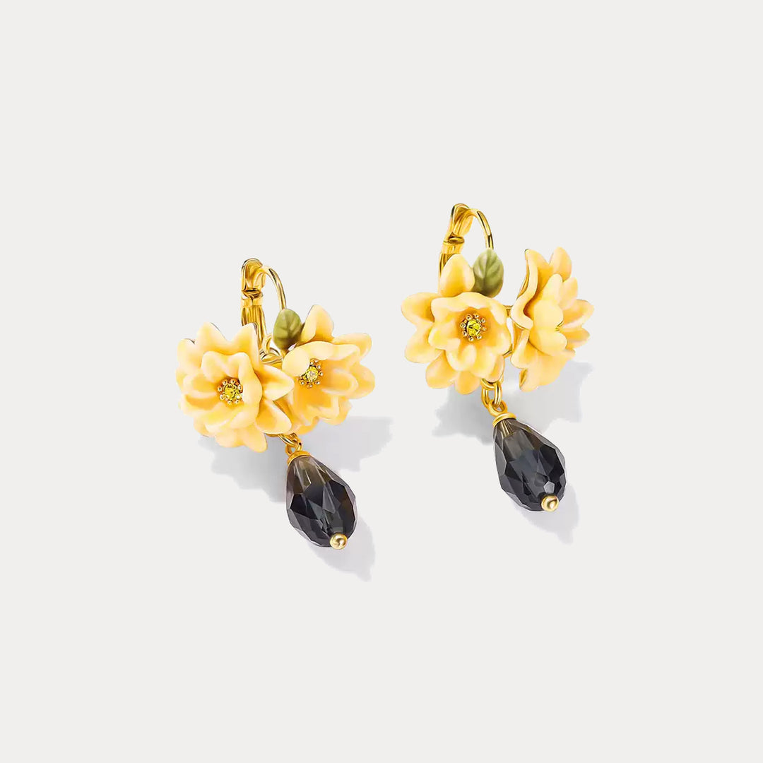 Gardenia Dangling Earrings