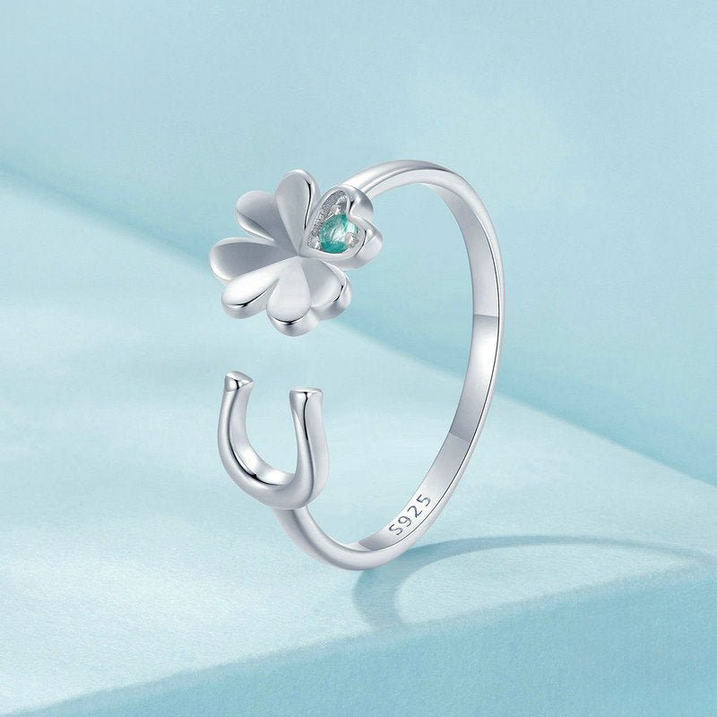 Horseshoe Four Leaf Clover Ring