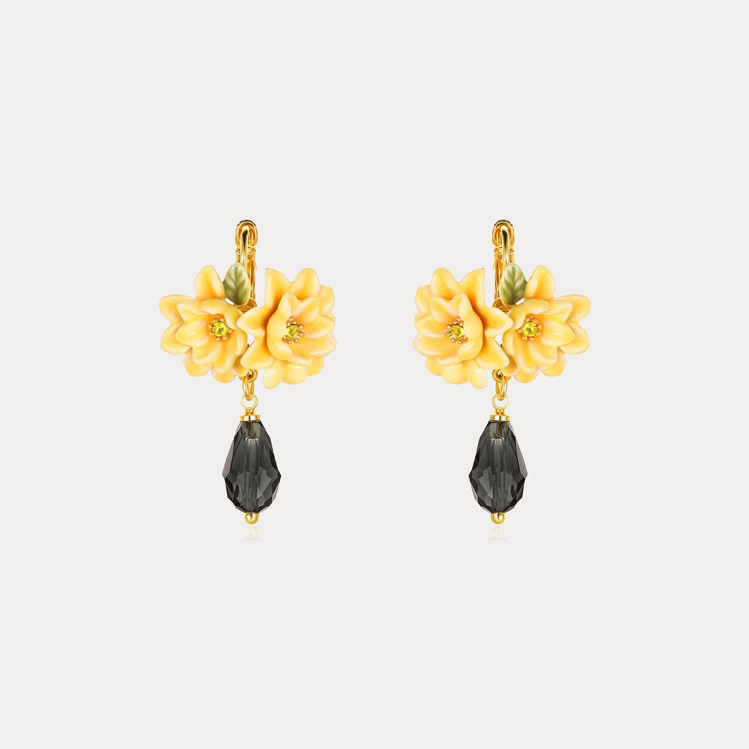 Gardenia Dangling Earrings