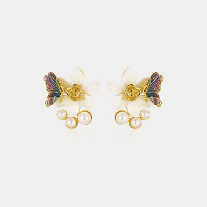 Daffodils Stud Earrings With Butterfly