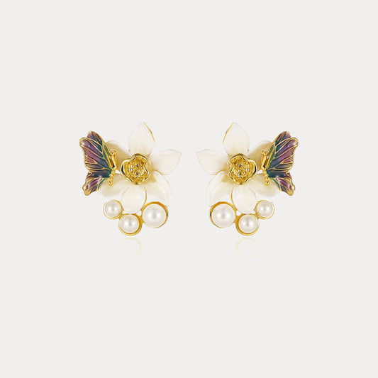 Daffodils Stud Earrings With Butterfly