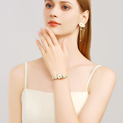 Daisy Cuff Bracelet