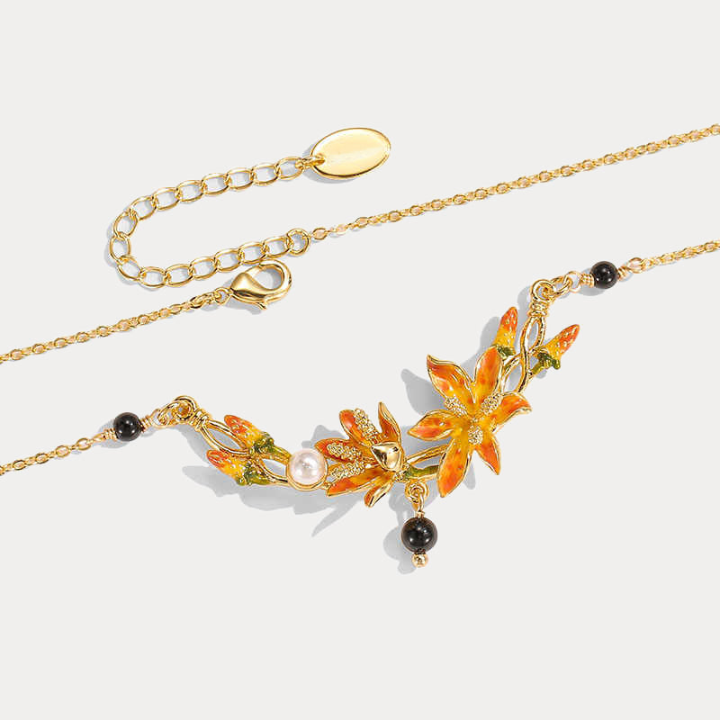 Blackberry Lily Necklace