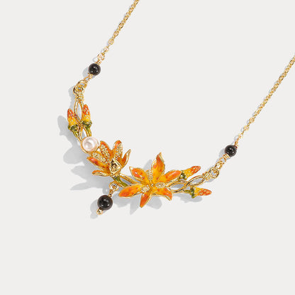 Blackberry Lily Necklace