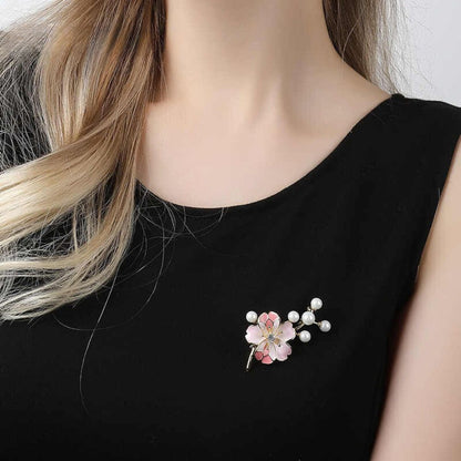 Blossom Pearl Brooch