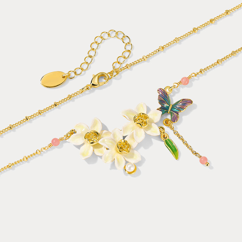 Daffodils Necklace With Butterfly