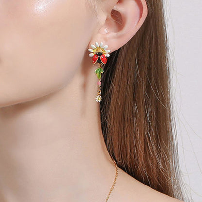 Daisy & Ladybug Earring