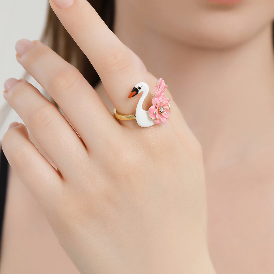 Swan Ring