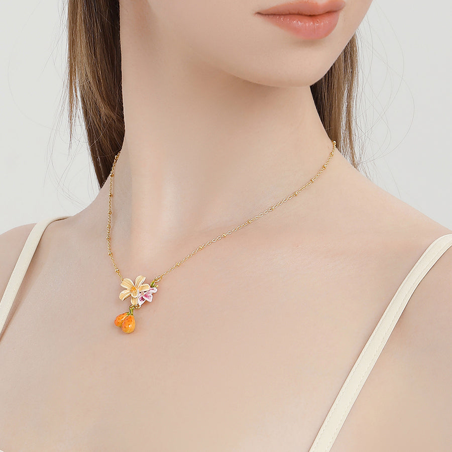 Sweet Pear Flower Necklace