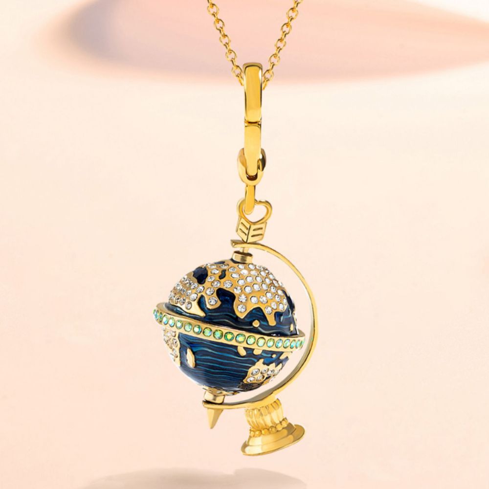 Globe Pendant