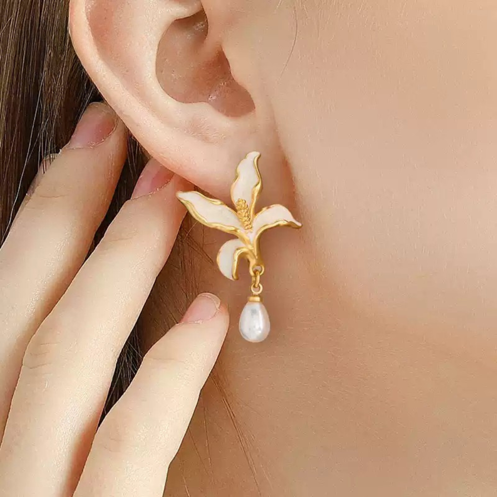 Golden Calla Lily Earrings