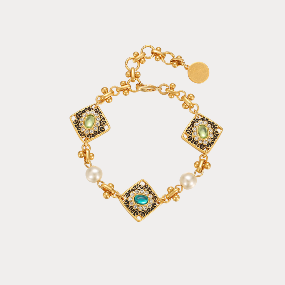 Vintage Gemstone Charm Pearl Bracelet