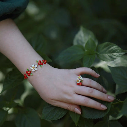 Cranberry Flowers Ring