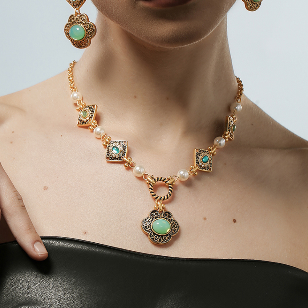 Vintage Green Gem Necklace