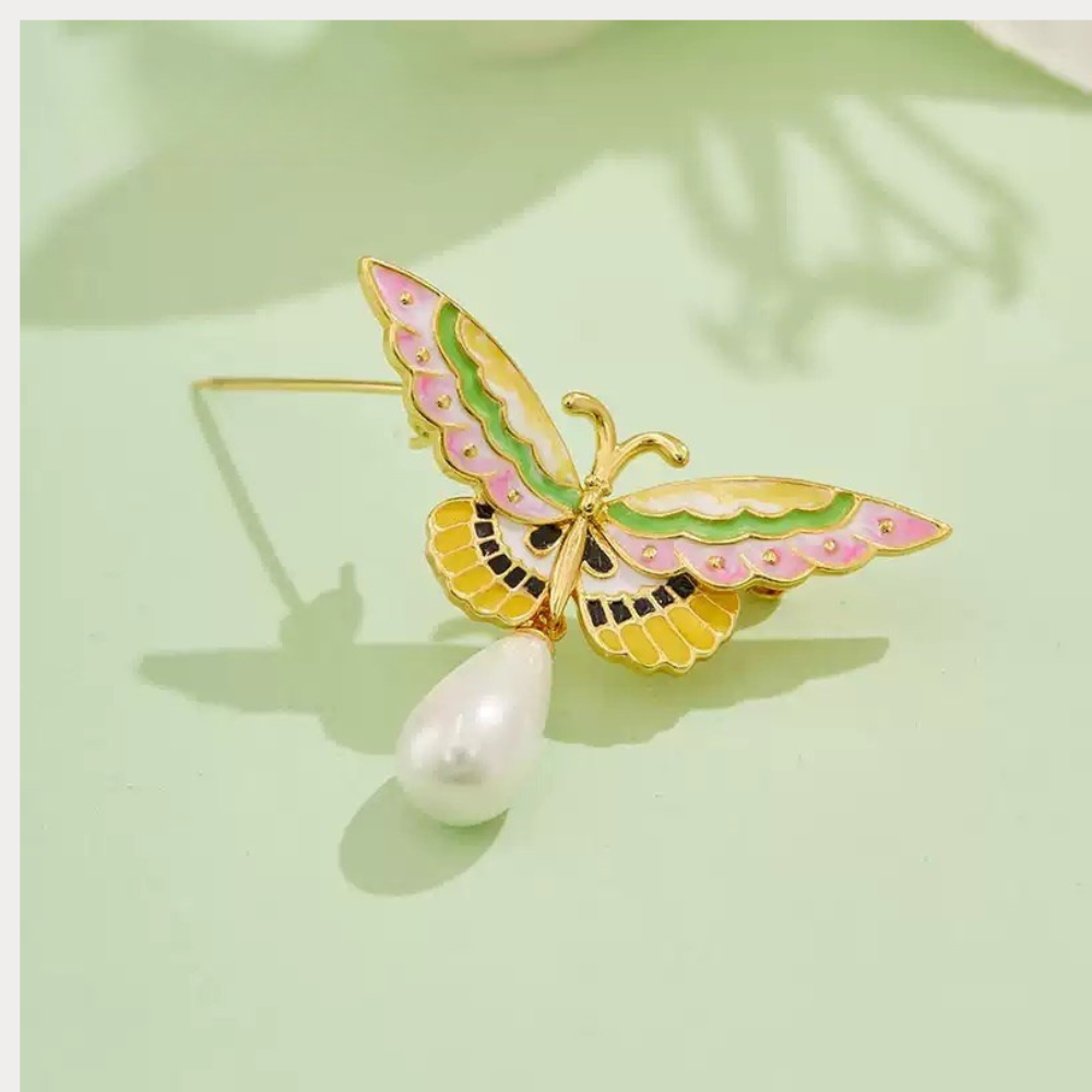 Butterfly Pearl Brooch