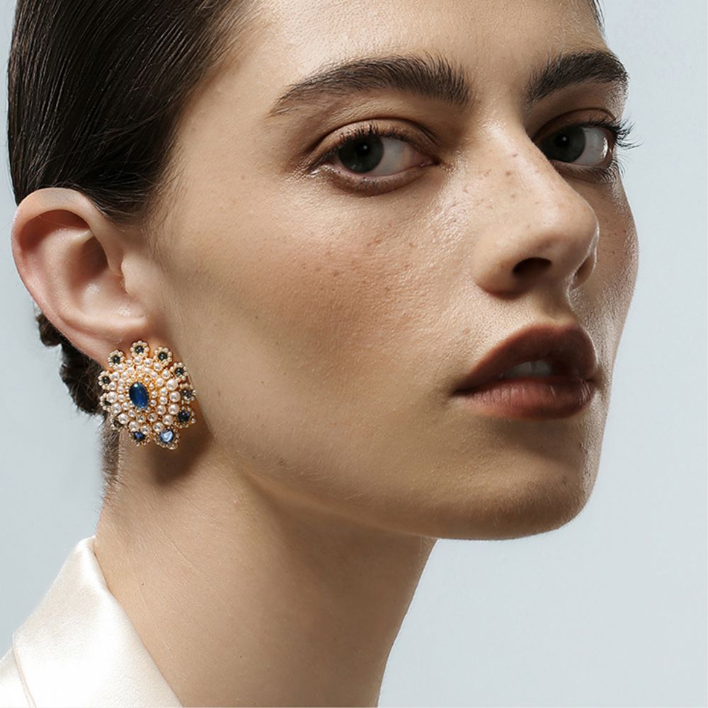 Vintage Pearl Stud Earrings