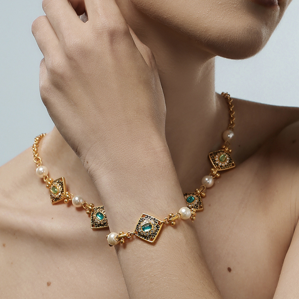 Vintage Gemstone Charm Pearl Bracelet