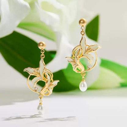 Golden Calla Lily Earrings