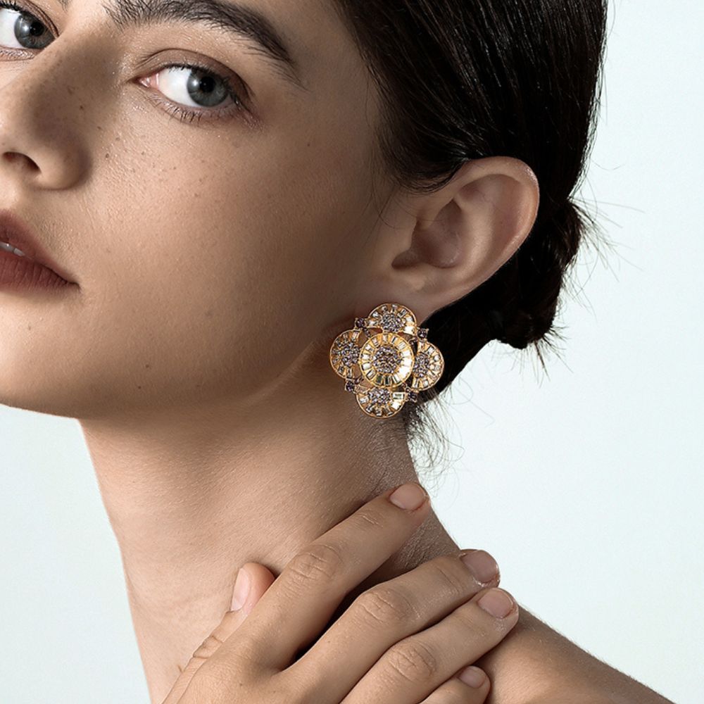 Vintage Radiant Clover Earrings