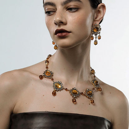 Vintage Amber Glow Necklace
