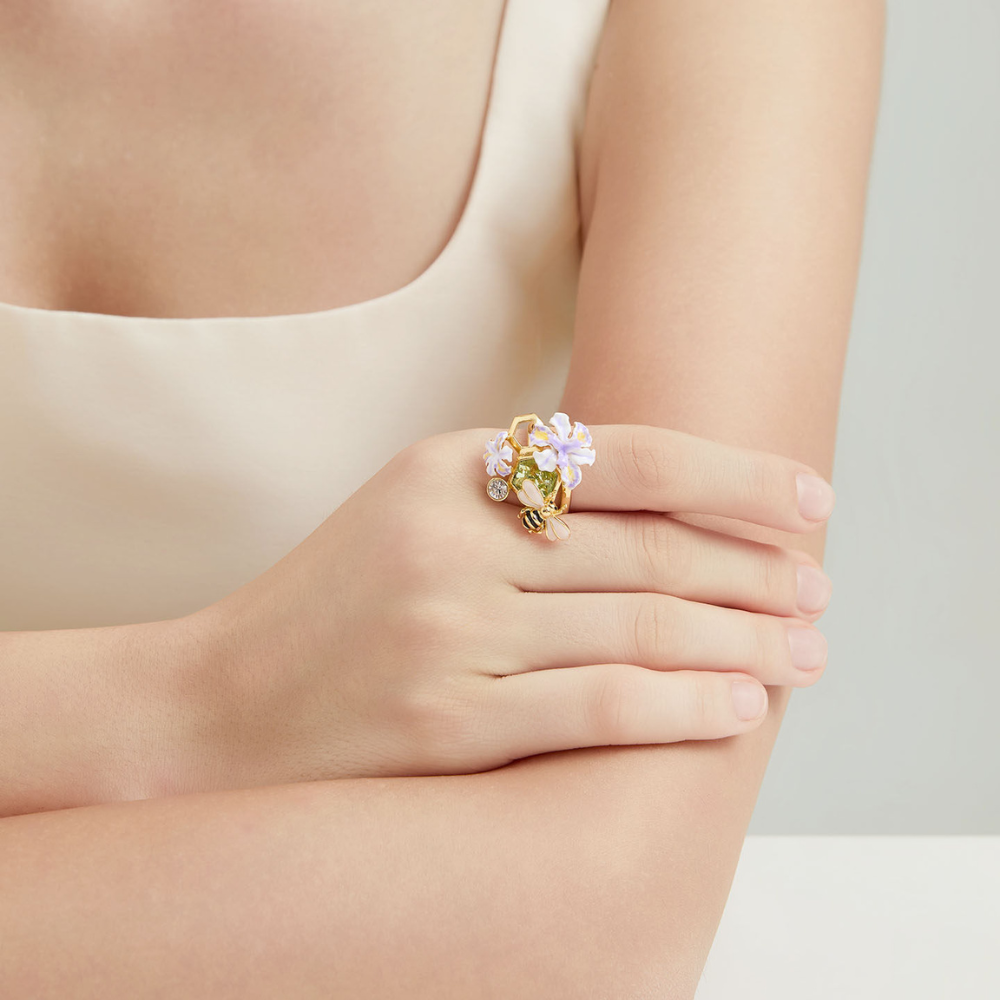 Honey Bee Ring
