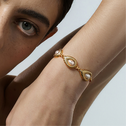 Vintage Gilded Oval Link Bracelet