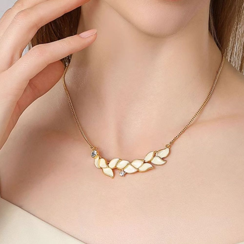 Golden Leaf Necklace