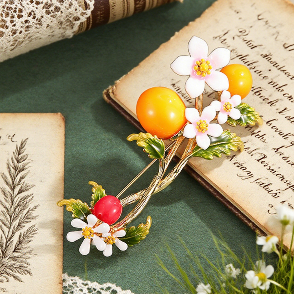 Cherry Tomato Brooch