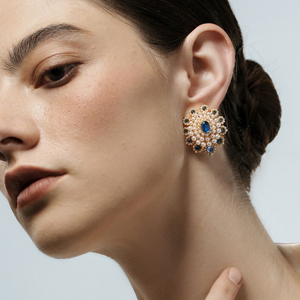 Vintage Pearl Stud Earrings