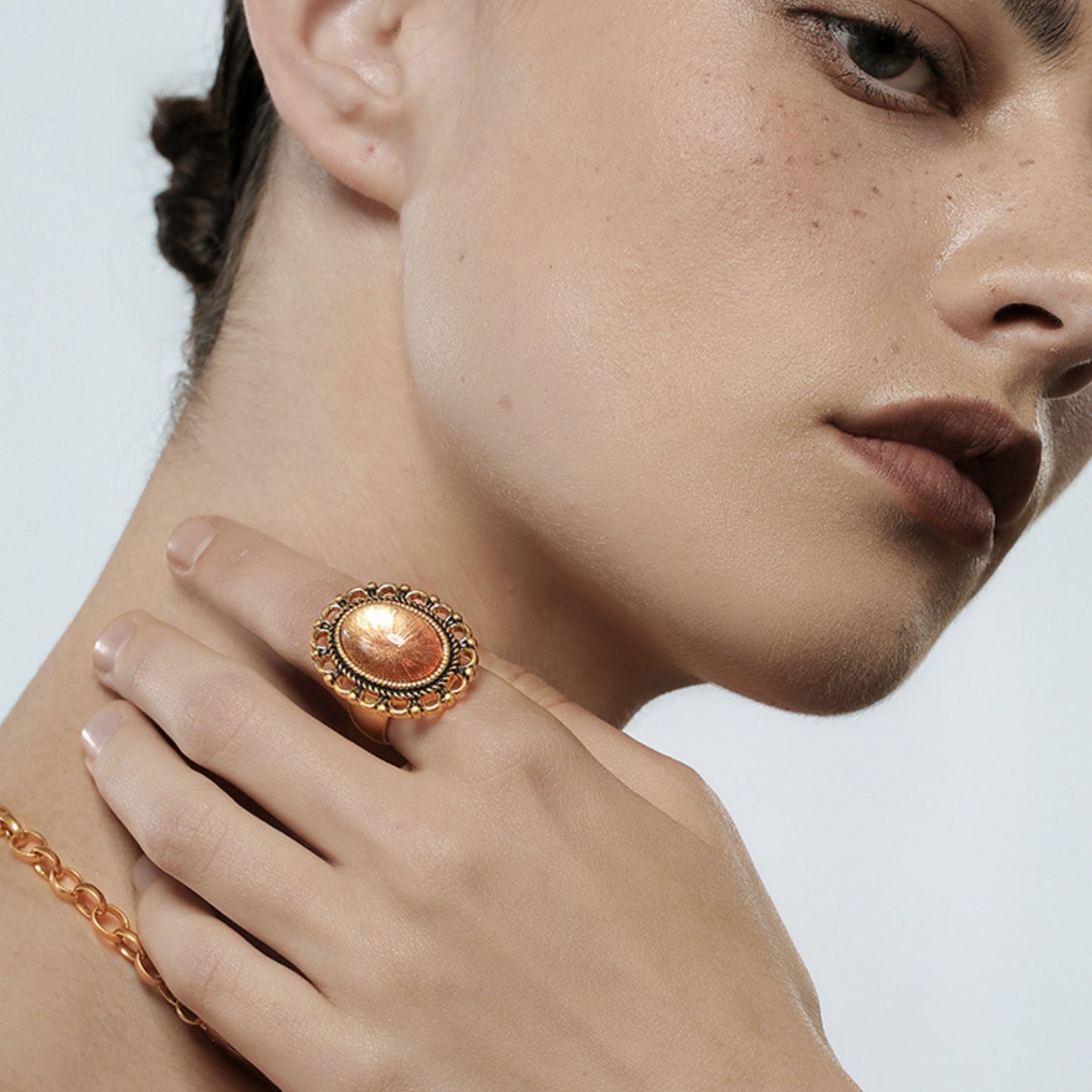 Vintage Lustrous Glazed Orb Ring