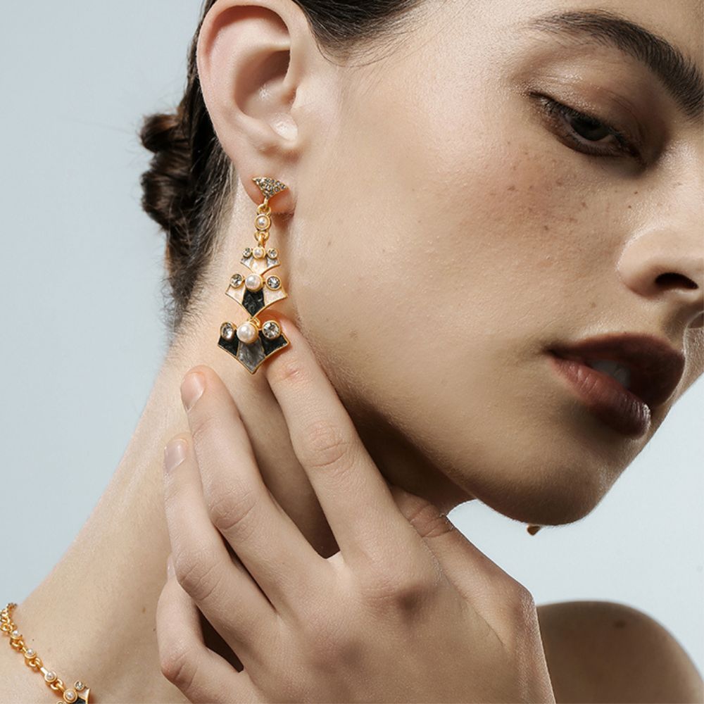 Vintage Petal Pearl Earrings