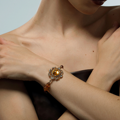Vintage Amber Radiance Bracelet