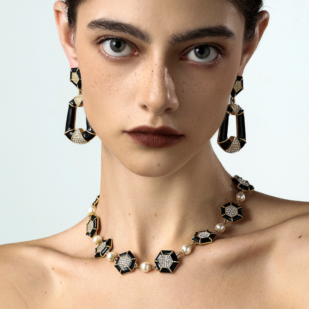 Vintage Hexagon Pearl Necklace