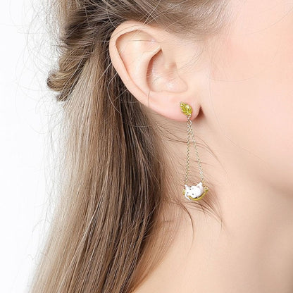 Rabbit Swing Earring