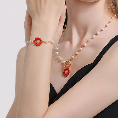 Red Daisy Pearl Bracelet