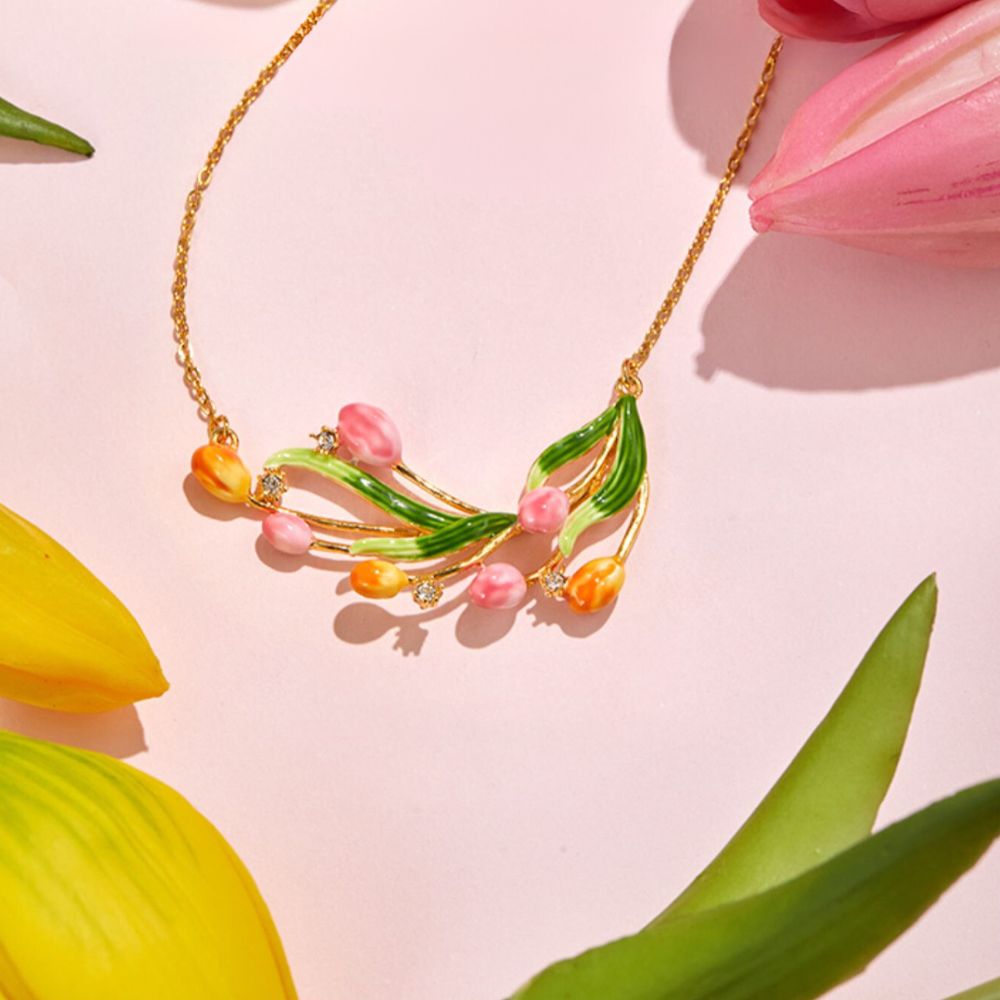 Tulip Necklace