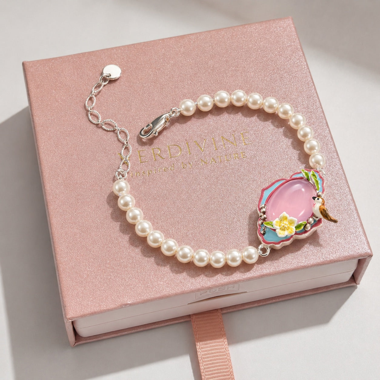 Pink Agate Garden Bird Pearl Bracelet