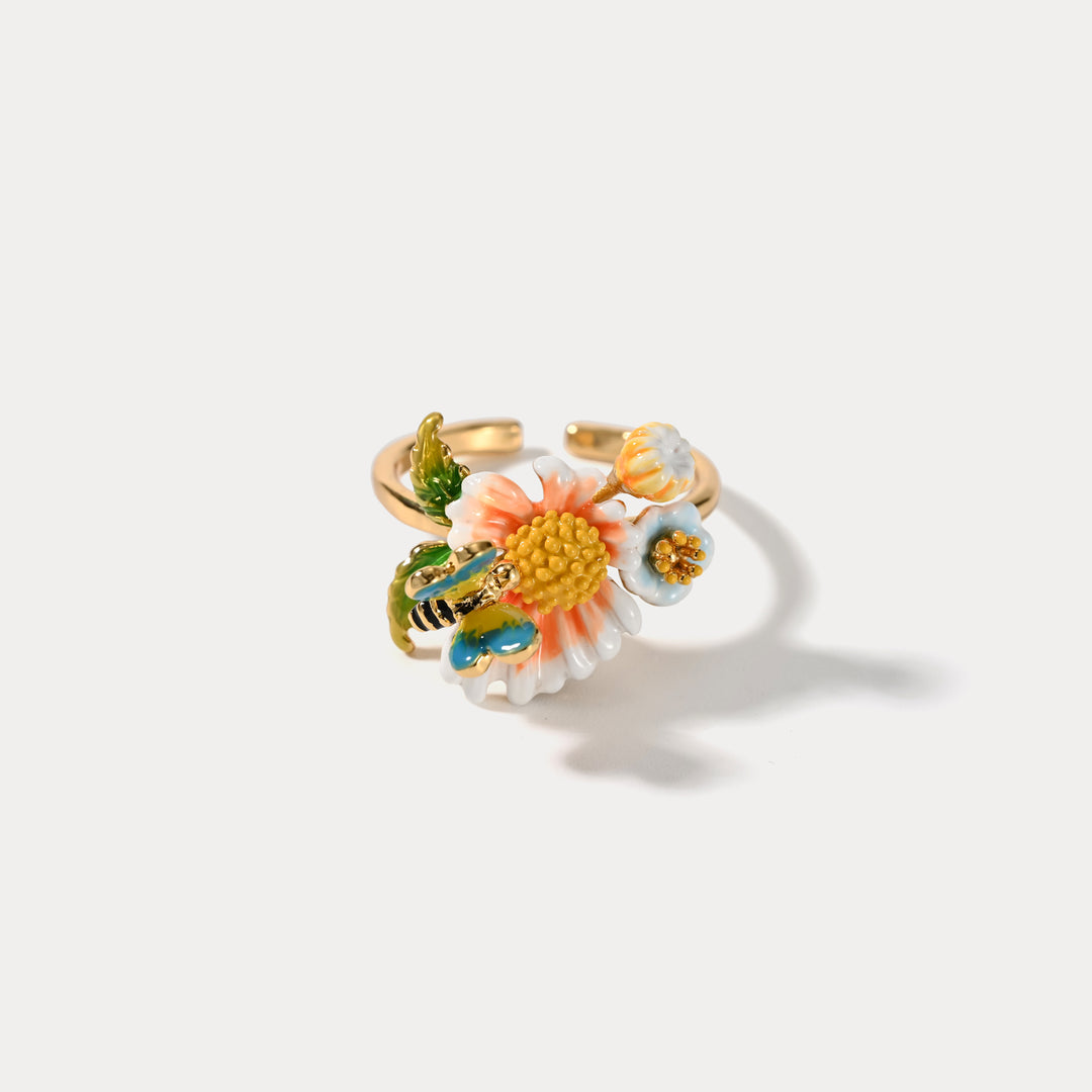 Daisy Bee Ring