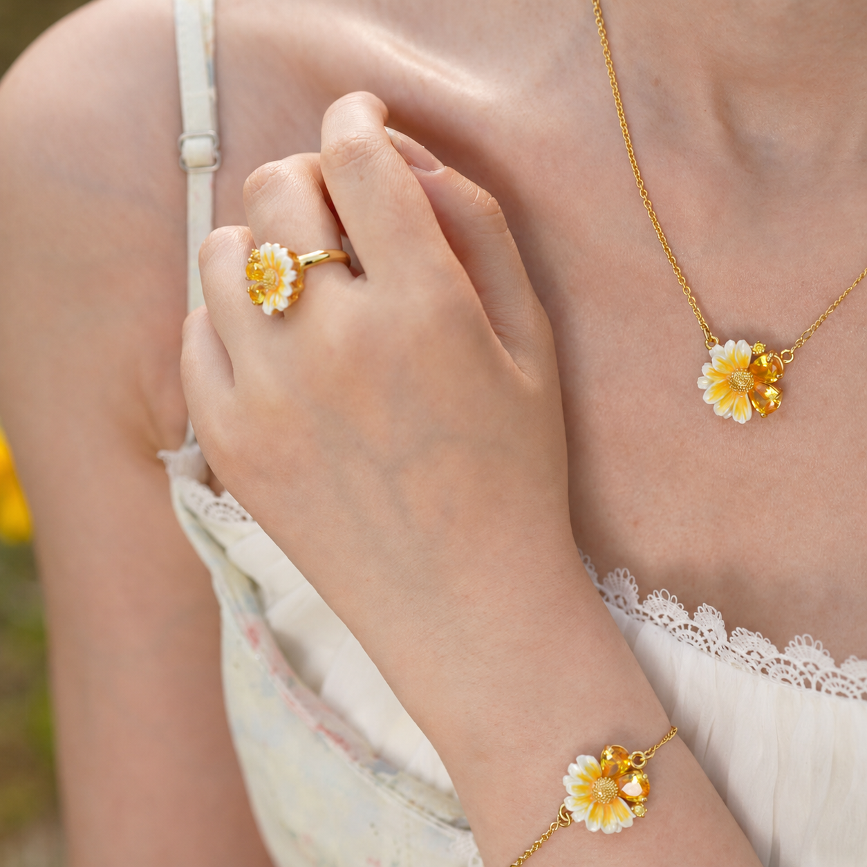 Daisy Necklace