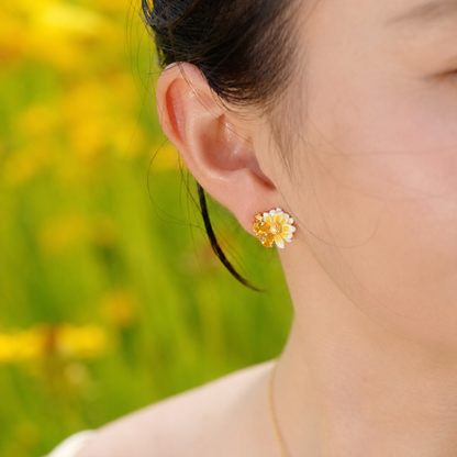 Daisy Stud Earrings