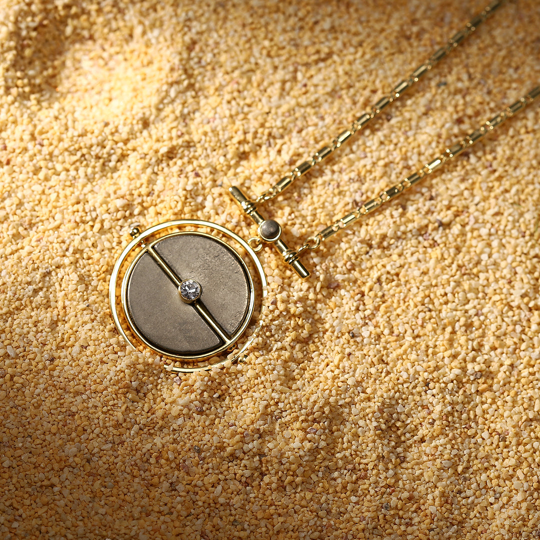 Venus Necklace