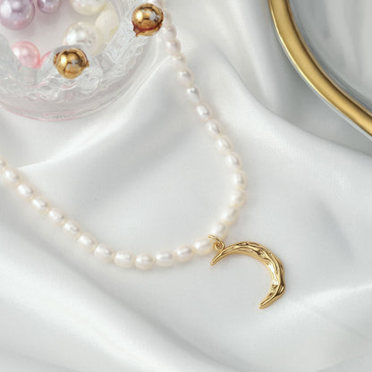 Moon Pearl Necklace