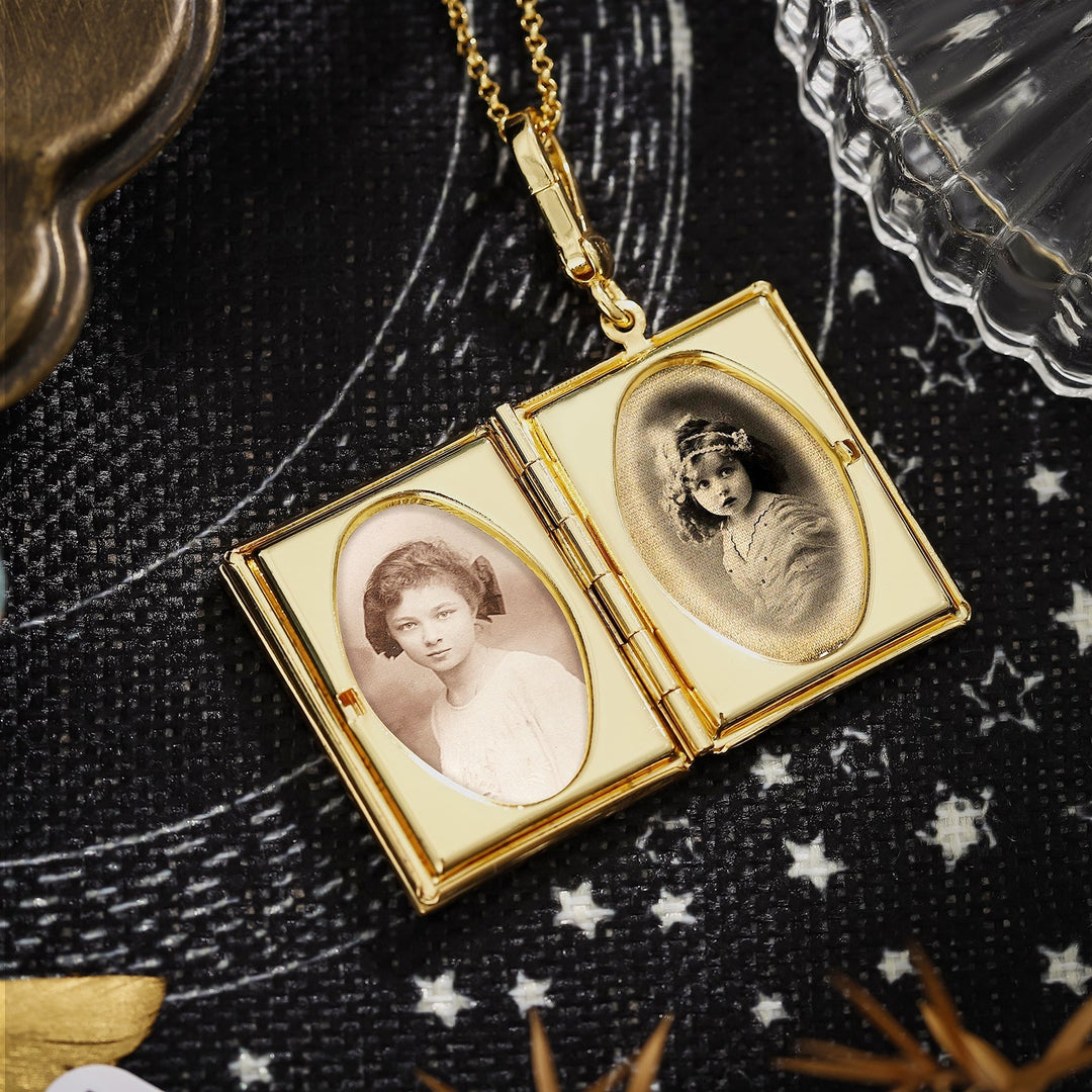 Tarot Locket Pendant - Four of Pentacles