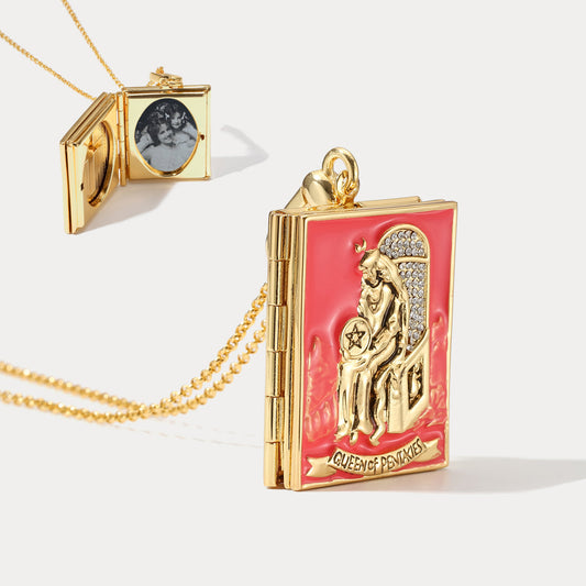 Tarot Locket Pendant - Queen of Coins